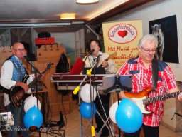 Oktoberfest Mit Musik zur Menschlichkeit am 6.10.2024